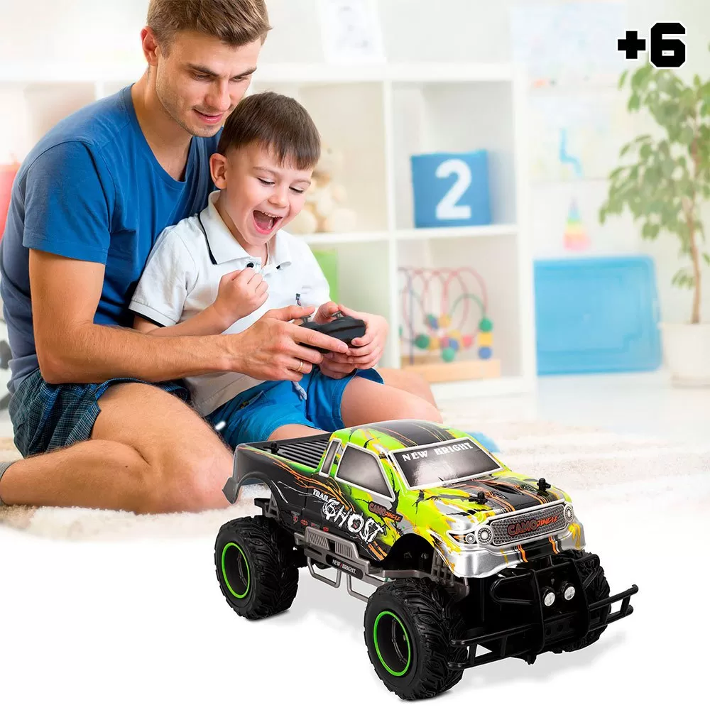 Camo Jungle Trail Ghost 4x4 1:10 RC Vehicle Remote Control 2 Camo Jungle Trail Ghost 4x4 1:10 RC Vehicle Remote Control - Image 2