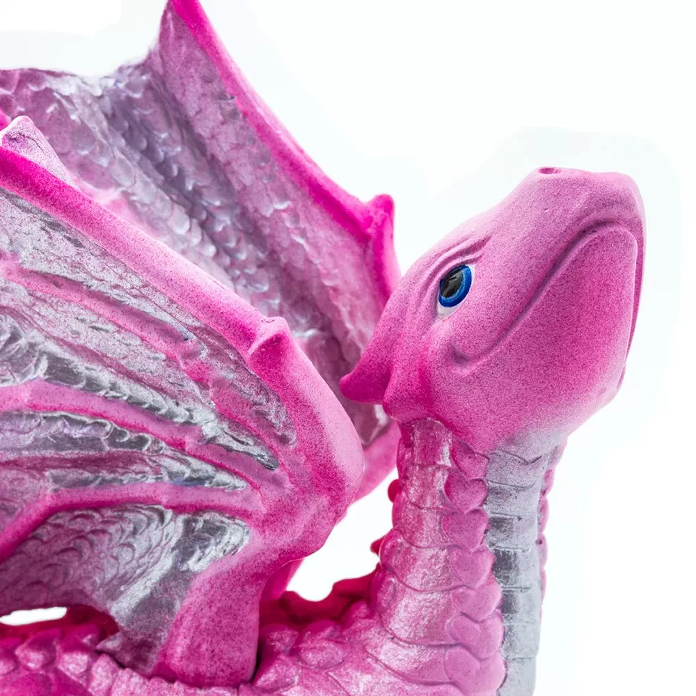 Baby Love Dragon Figure 4 Baby Love Dragon Figure - Image 4