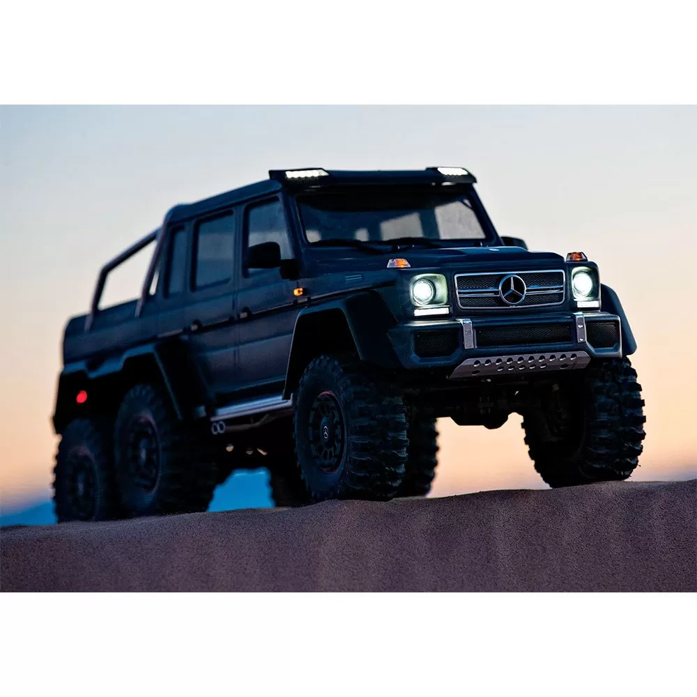 Traxxas TRX-6 Mercedes Benz G 63 AMG 6x6 Remote Control Car 12 Traxxas TRX-6 Mercedes Benz G 63 AMG 6x6 Remote Control Car - Image 12