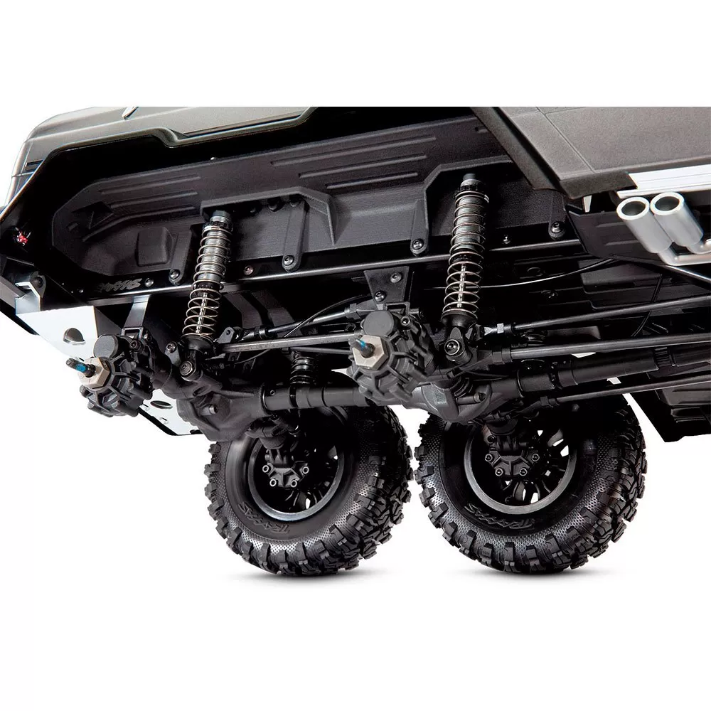 Traxxas TRX-6 Mercedes Benz G 63 AMG 6x6 Remote Control Car 3 Traxxas TRX-6 Mercedes Benz G 63 AMG 6x6 Remote Control Car - Image 3